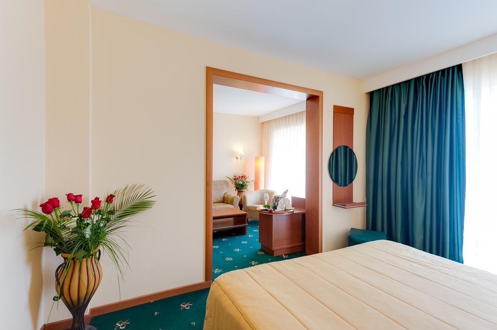 Hotel Palas Mamaia Exteriér fotografie