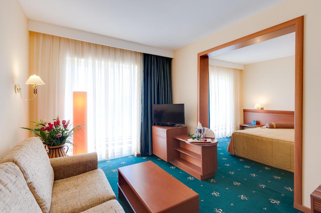 Hotel Palas Mamaia Exteriér fotografie
